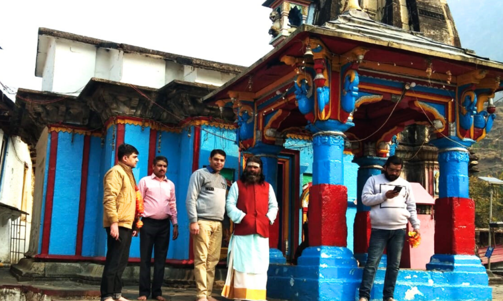 Sheetkalin Char Dham Ukimath
